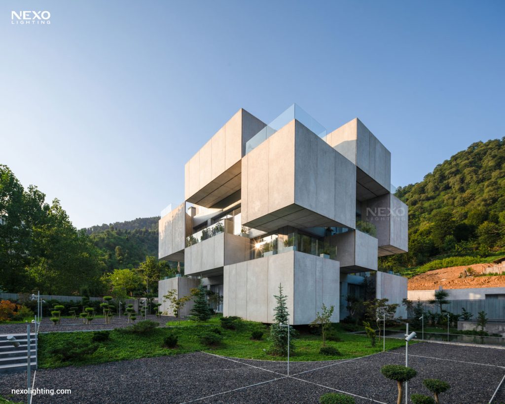 Double-Sided House lighting project, nexo