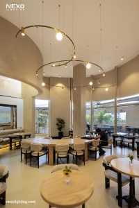 lighting at Viuna Café